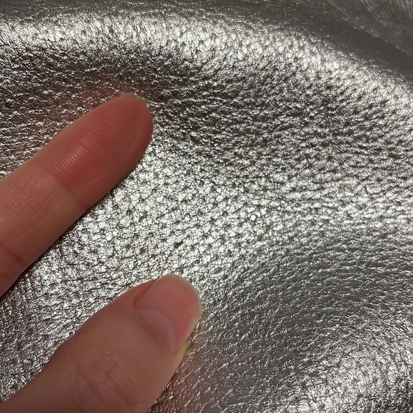 Boden metallic silver leather cosmetics zip pouch - Picture 8 of 12